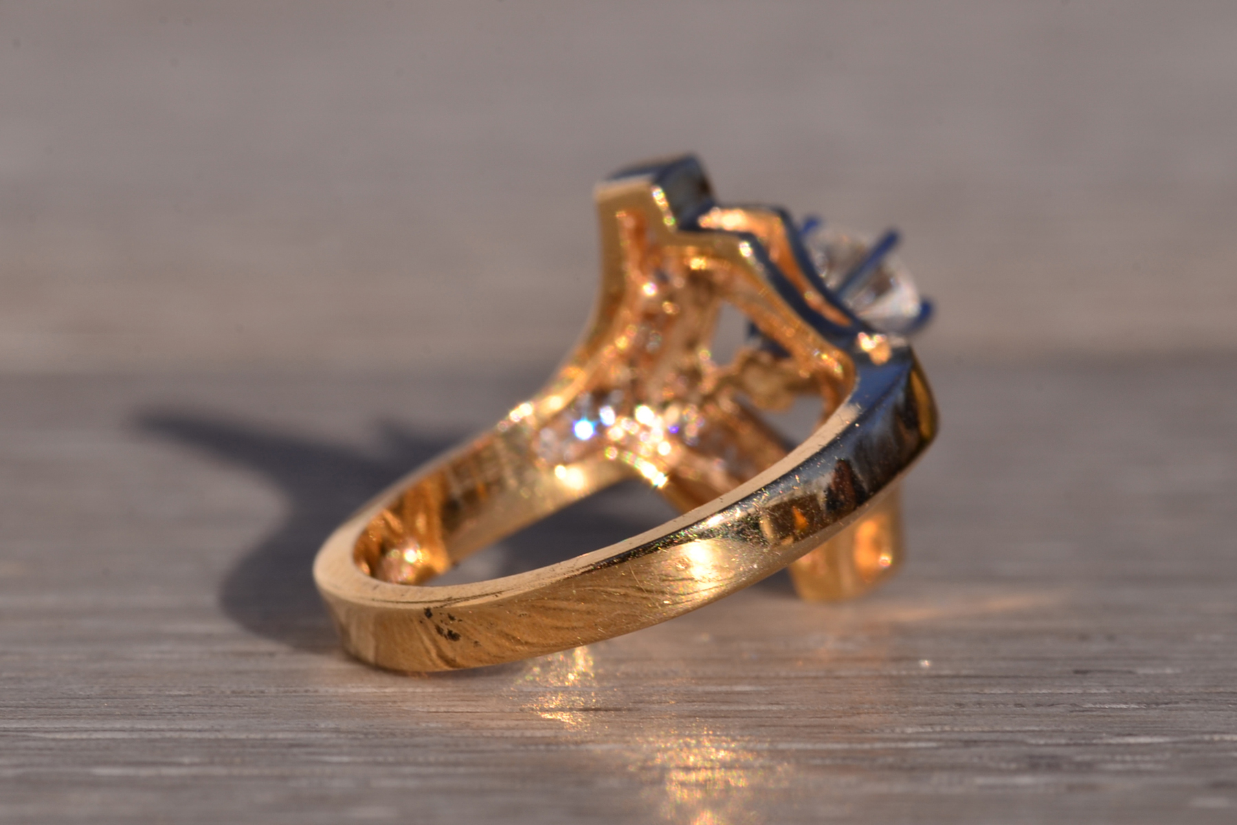 The 121st Avenue: Vintage Bypass Engagement Ring in Yellow Gold with Natural Diamonds - Image 5