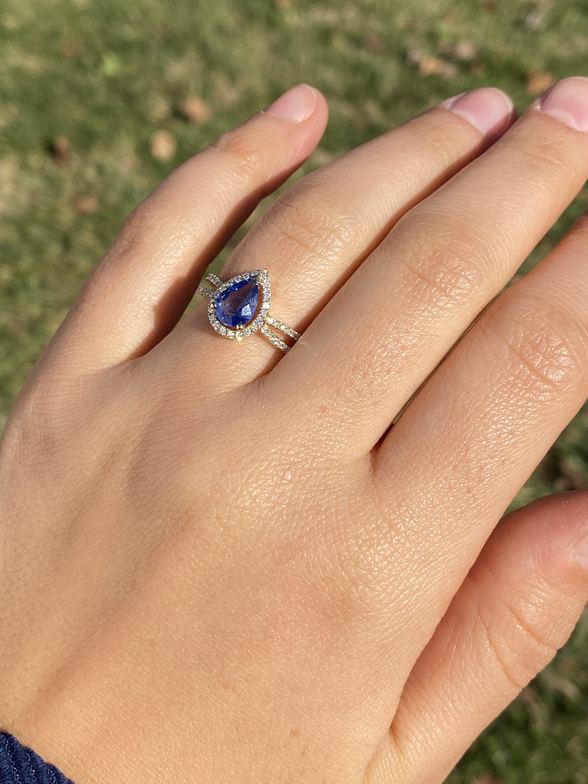 The 126th Avenue: Pear Shaped Tanzanite and Natural Diamond Ring in Yellow Gold - Image 9