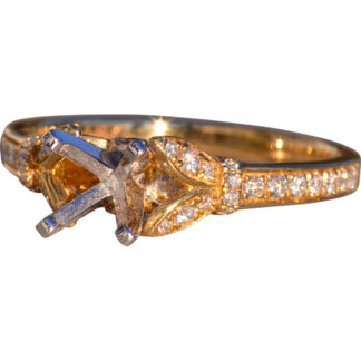 Gabriel and Company Mounting in Yellow Gold with Natural Diamonds