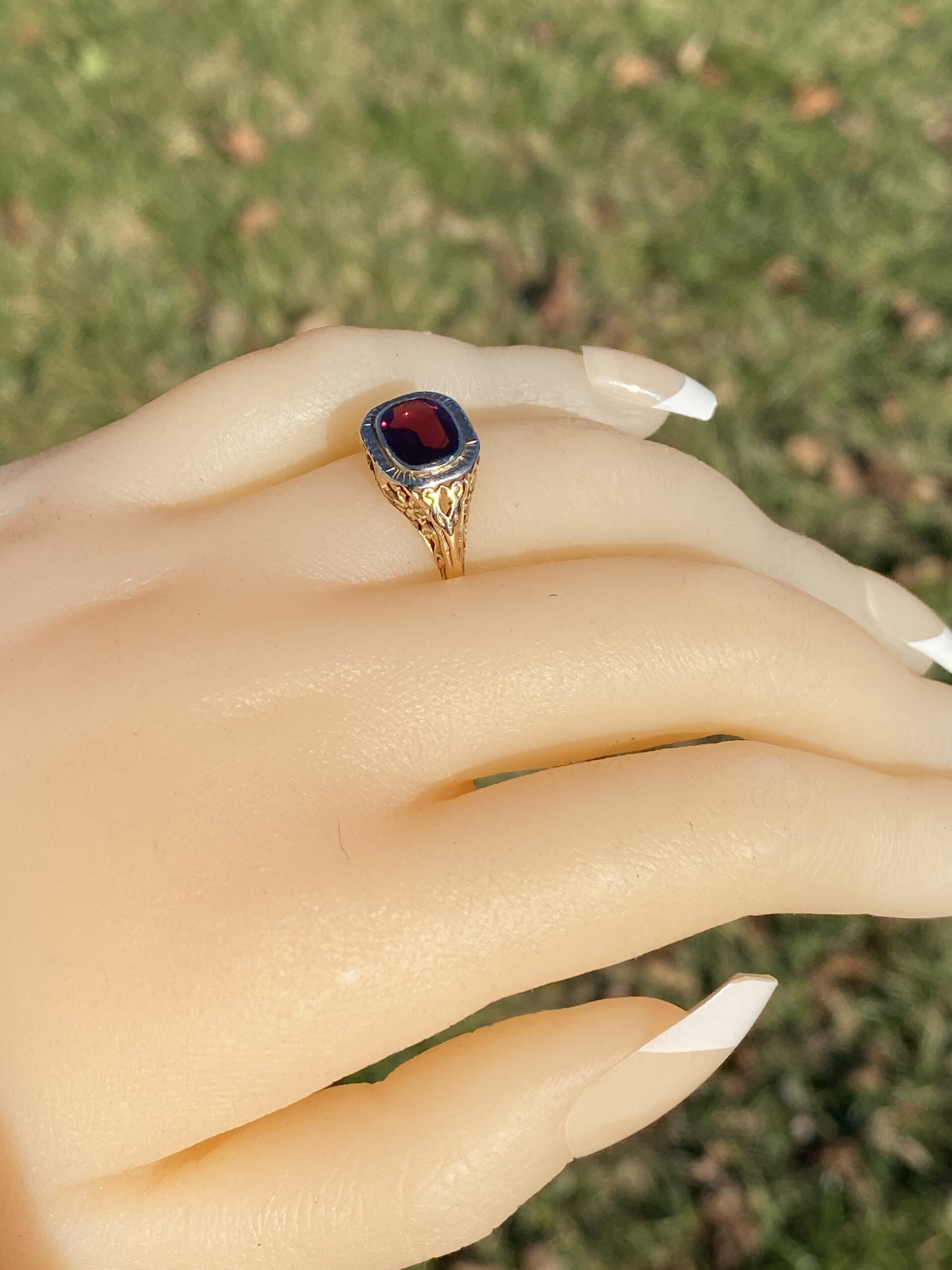 SOLD - The 177th Avenue: Antique Filigree Garnet Ring in Yellow Gold - Image 10