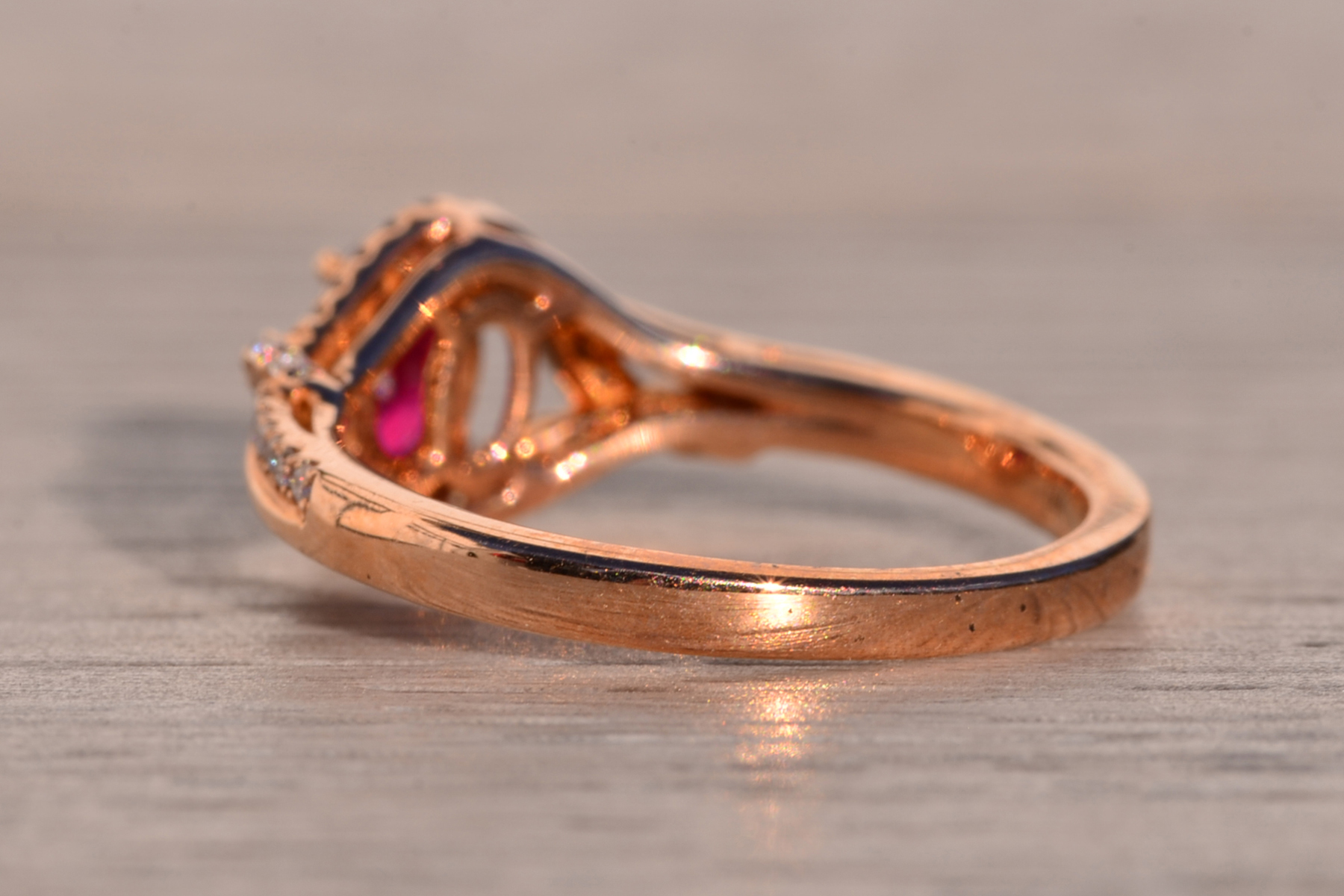 The 184th Avenue: Oval Natural Ruby and Diamond Ring in Rose Gold - Image 4