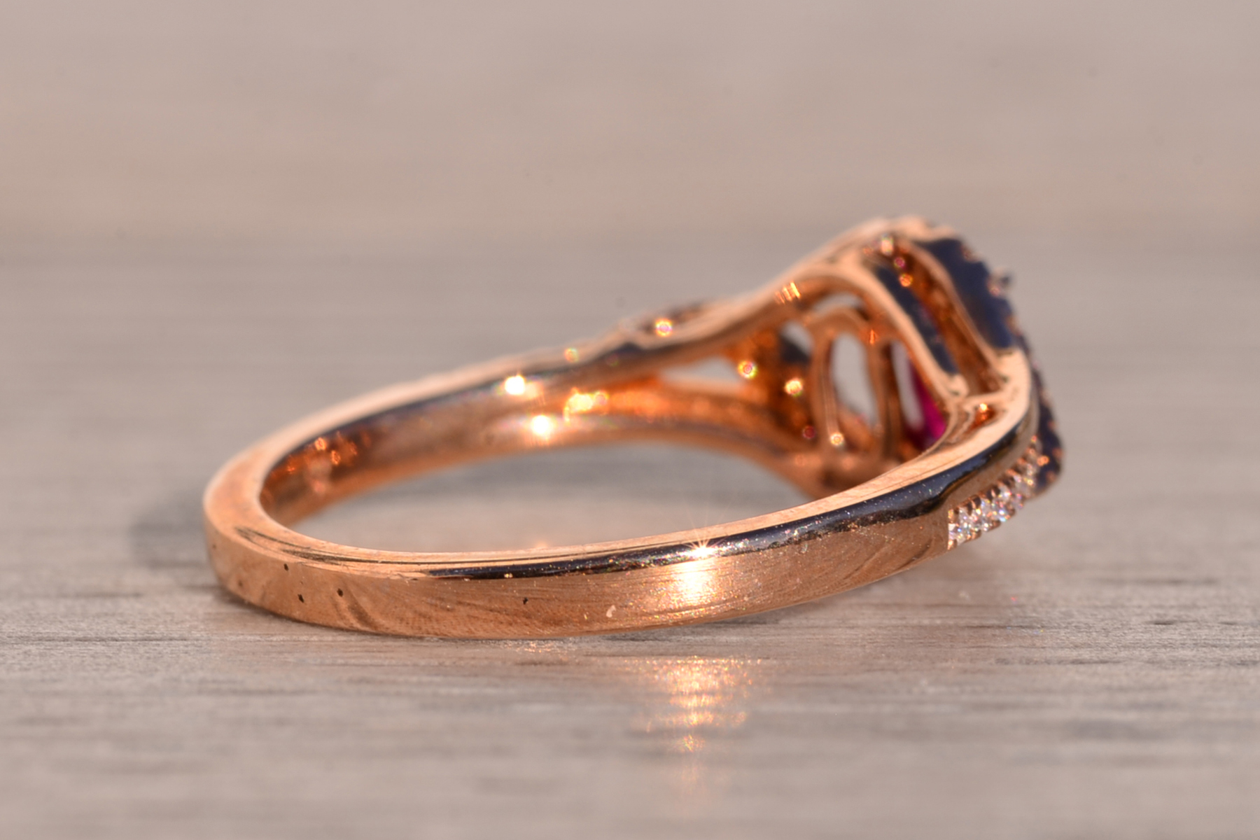 The 184th Avenue: Oval Natural Ruby and Diamond Ring in Rose Gold - Image 5