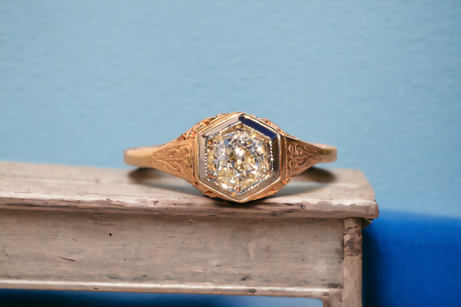 SOLD - The 192nd Avenue: Antique Filigree Ring in Yellow Gold with Natural Diamond - Image 11