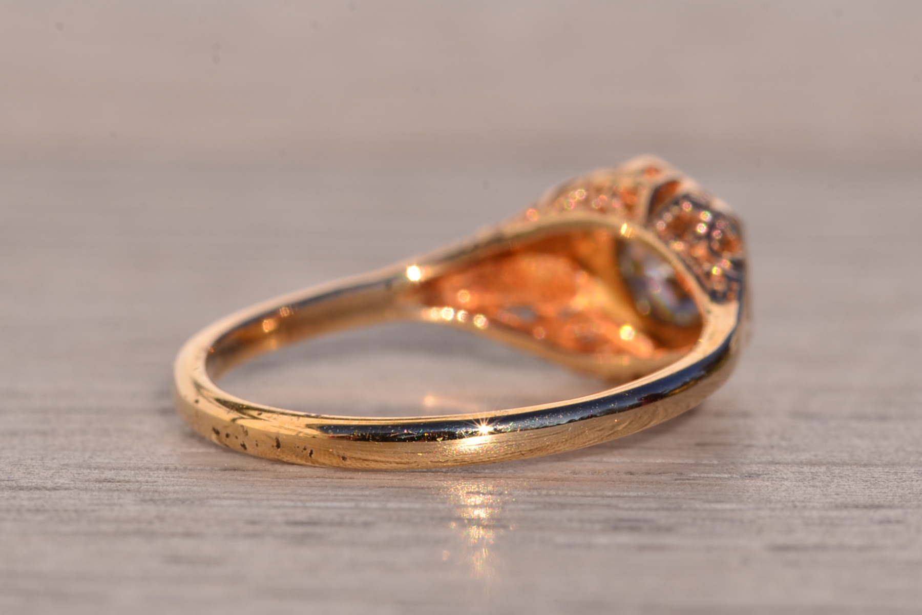 SOLD - The 192nd Avenue: Antique Filigree Ring in Yellow Gold with Natural Diamond - Image 5