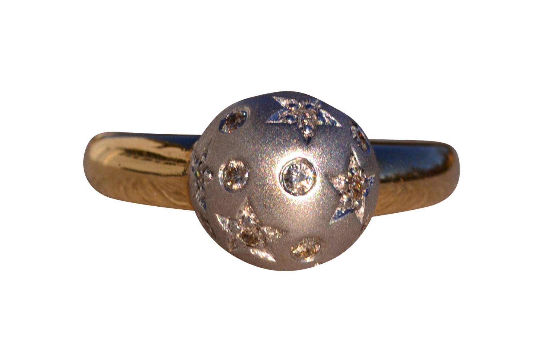 The 193rd Avenue: Celestial Ring with Diamond Star Dome