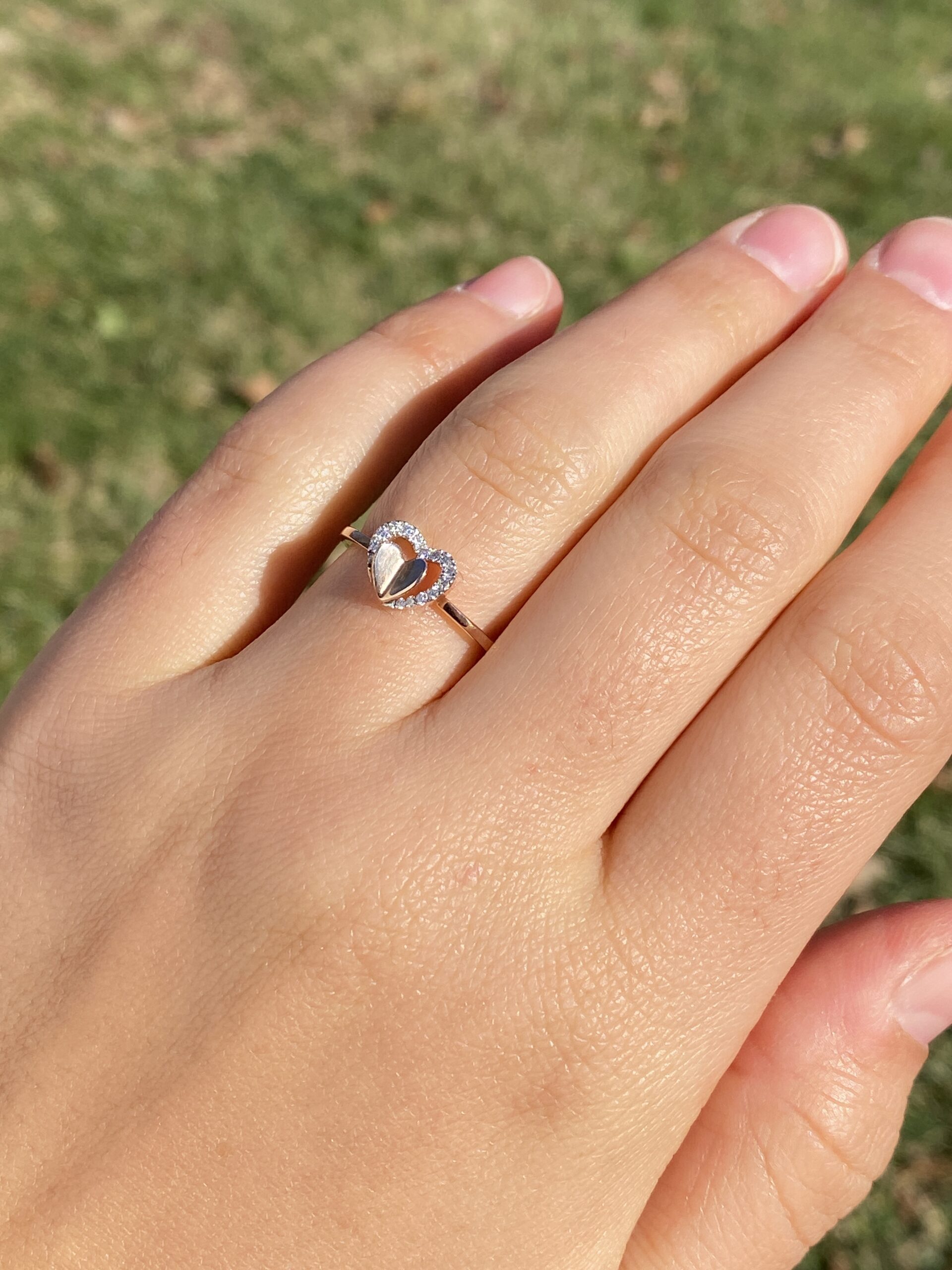 The 194th Avenue: Gabriel and Co Double Heart and Diamond Ring in Rose Gold - Image 10