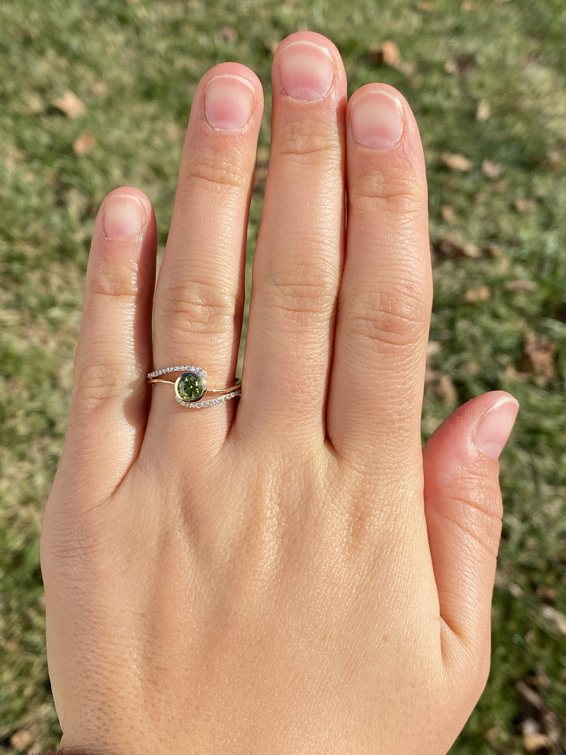 SOLD - The 195th Avenue: Modern Peridot and Diamond Bypass Ring in Yellow Gold - Image 8