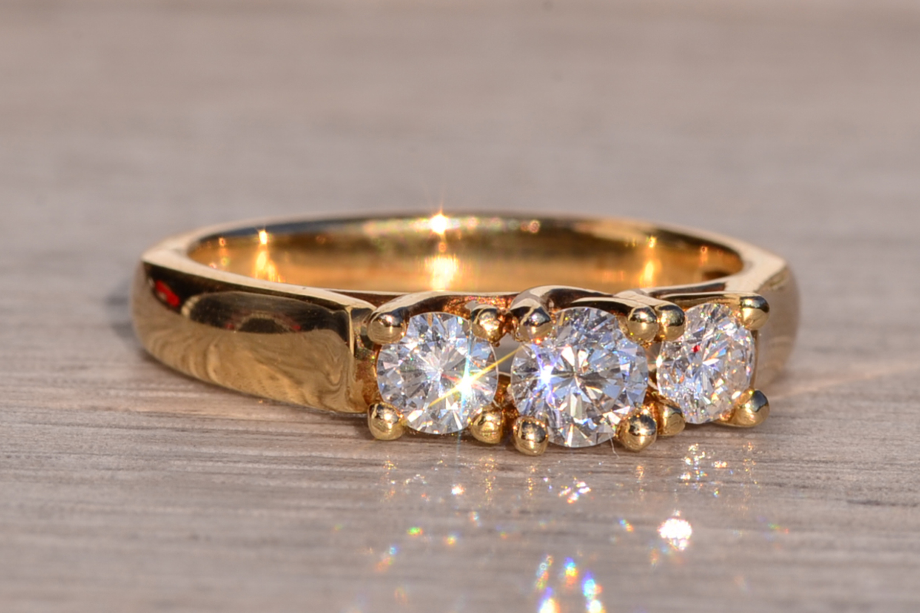The Klamath River: Vintage Past Present Future Diamond Ring in Yellow Gold - Image 6