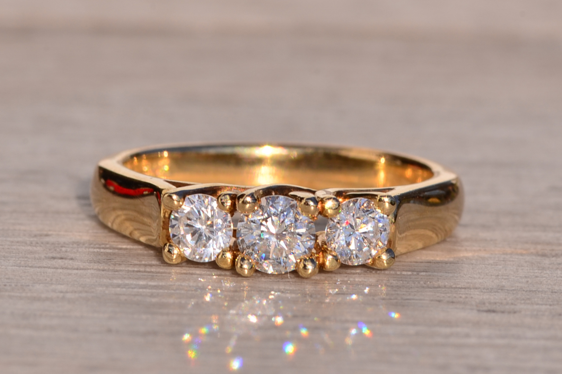 The Klamath River: Vintage Past Present Future Diamond Ring in Yellow Gold - Image 7