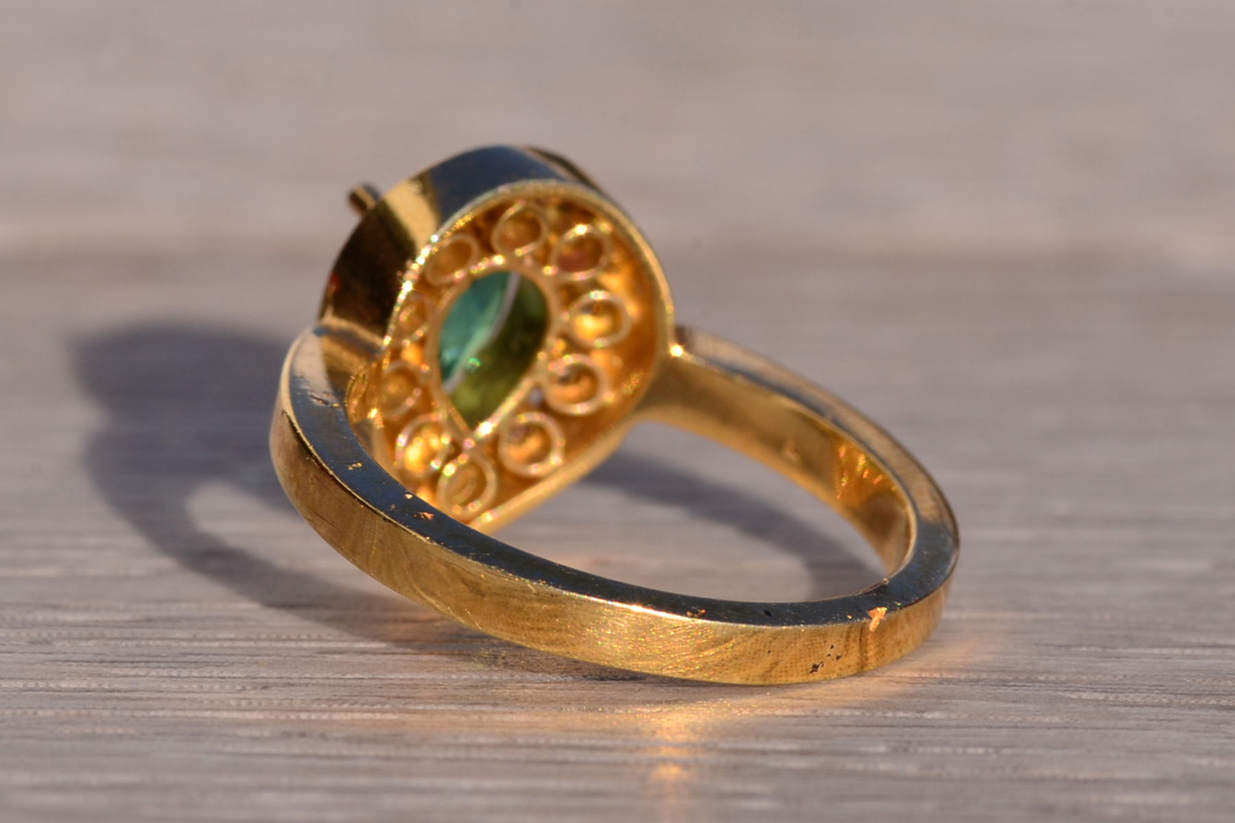 The Mount Foraker: Modern Pear Shaped Natural Emerald and Diamond Ring in Yellow Gold - Image 4