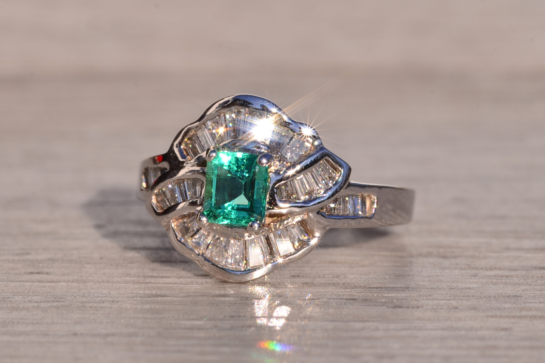 SOLD - The Mount Whitney: Natural Emerald And Diamond Ring in White Gold - Image 3
