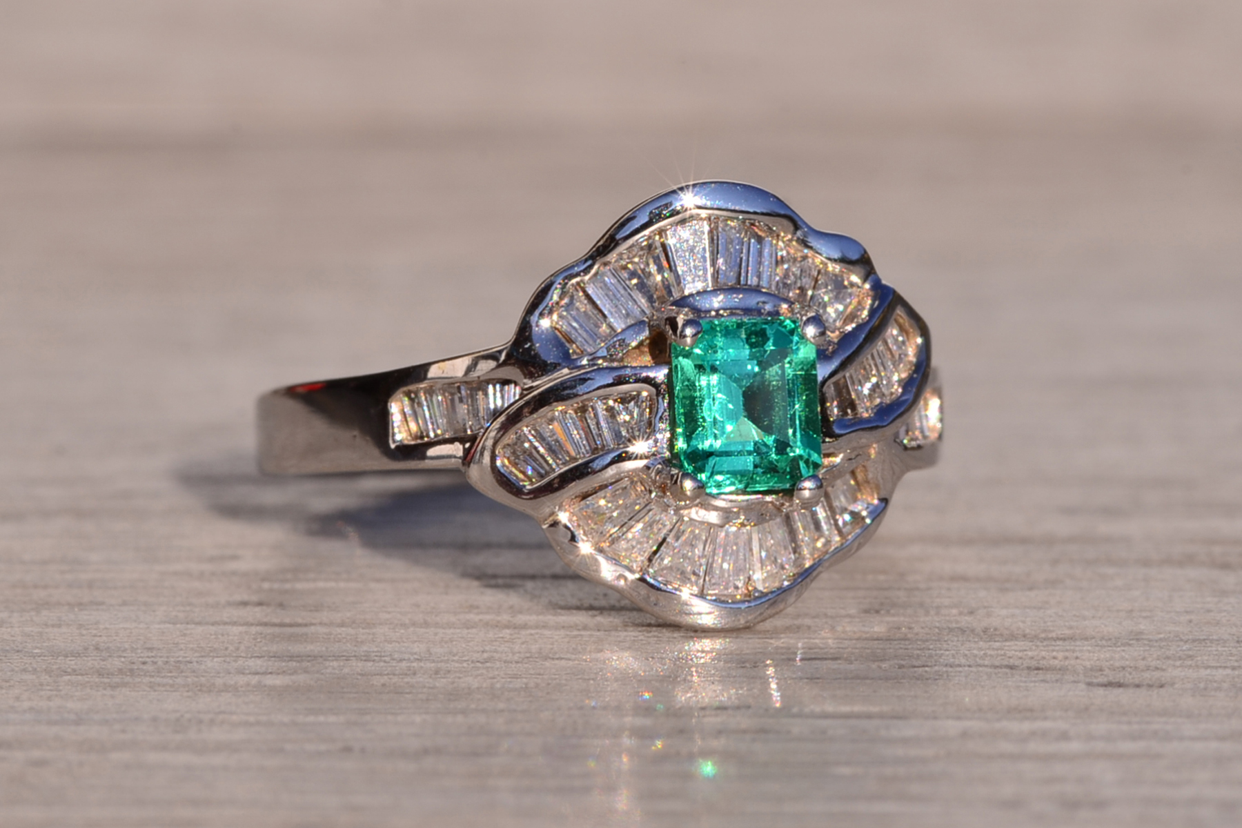 SOLD - The Mount Whitney: Natural Emerald And Diamond Ring in White Gold - Image 6