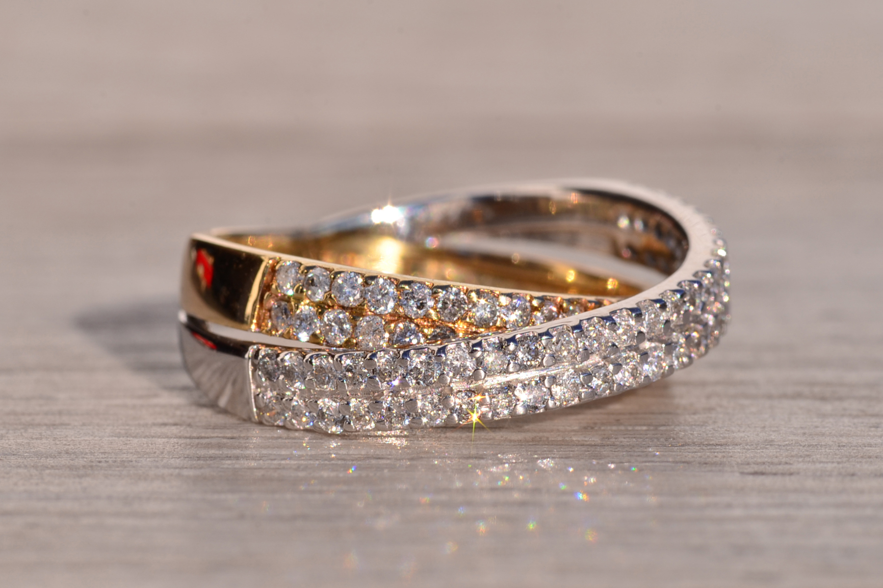 Rue de Rivoli: Two Tone Natural Diamond Crossover Ring - Image 7