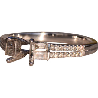 Contemporary Natural Diamonds Mounting in White Gold