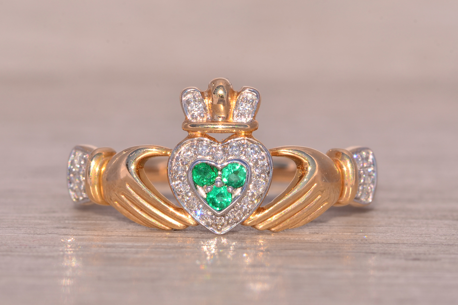 The Ennis: Designer Signed Natural Emerald and Diamond Claddagh Ring - Image 7