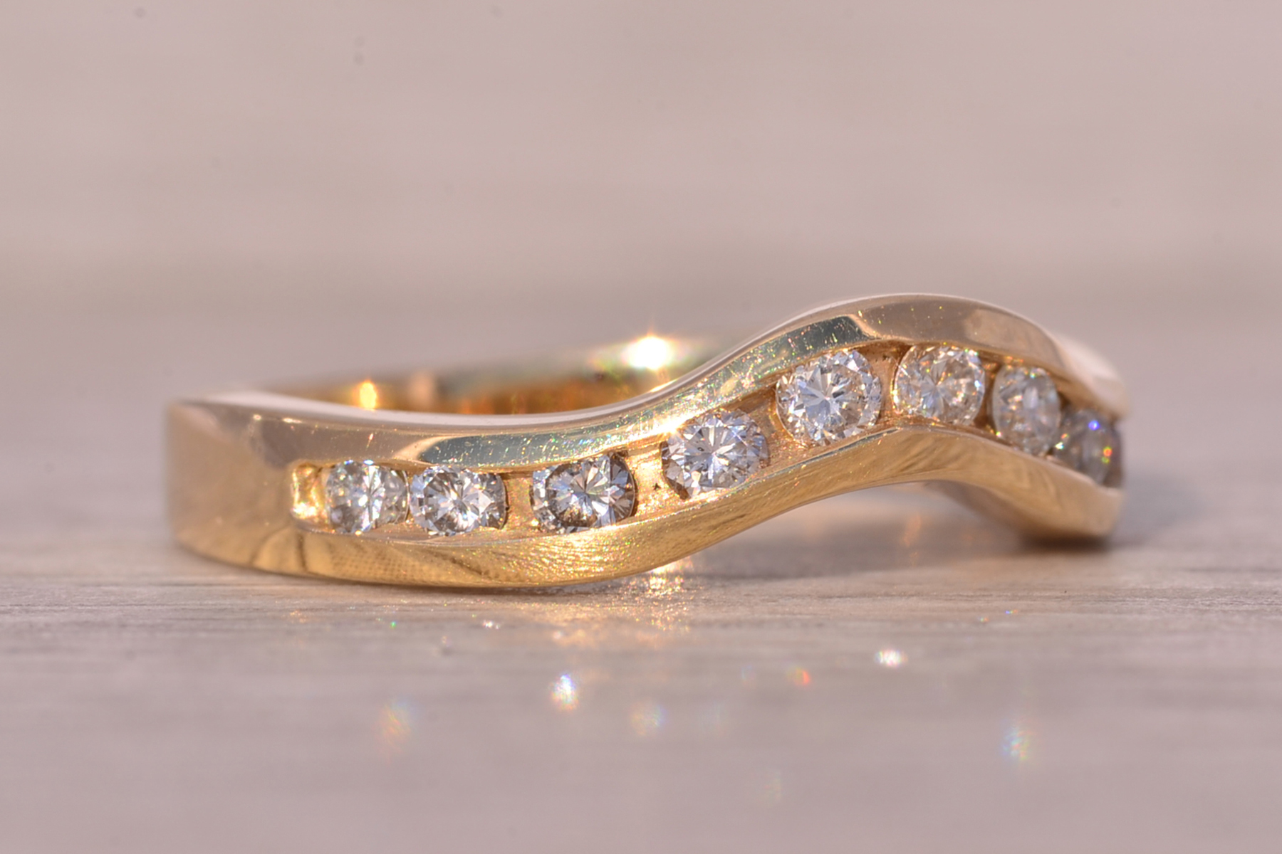 SOLD - The Pentiction: Natural Diamond Contour Band in Yellow Gold - Image 7