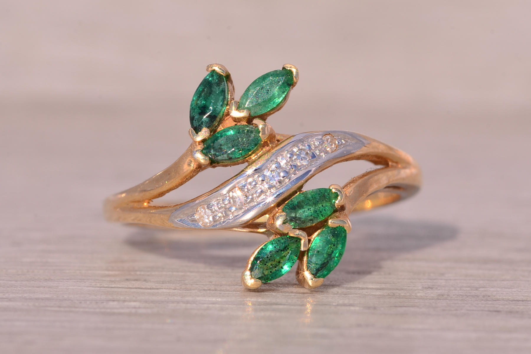 The Bifan: Emerald and Natural Diamond Bypass Ring in Yellow Gold - Image 7