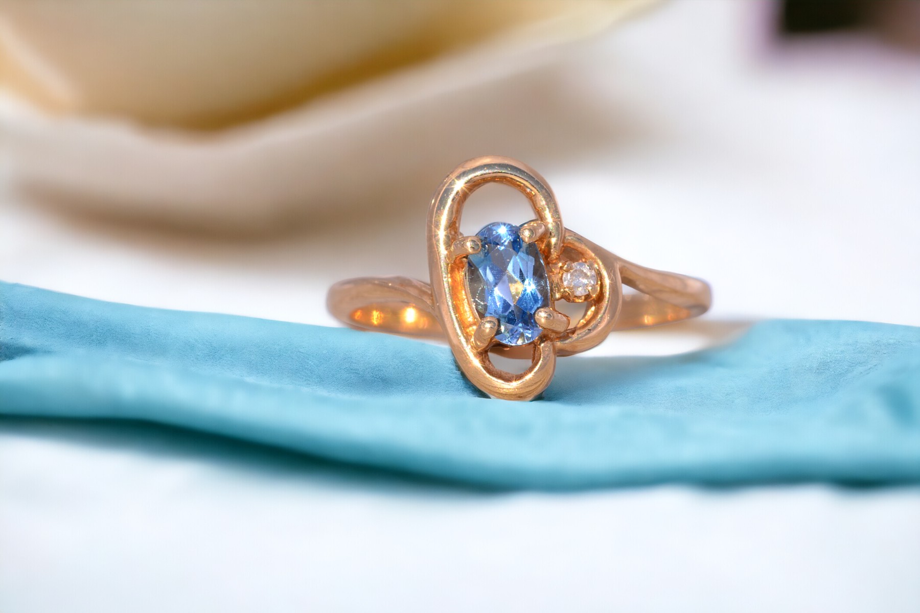 The Saskatoon: Blue Topaz and Natural Diamond Cocktail Ring in Yellow Gold - Image 11