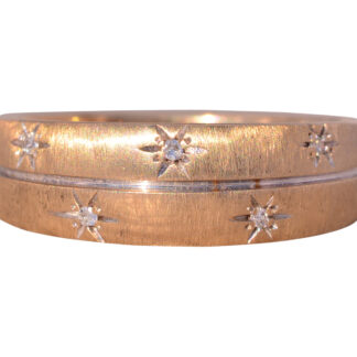 The Brantford: Yellow Gold Florentine Band set with Natural Diamonds in Star Cutouts