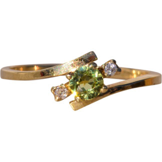 The Eye: Peridot and Natural Diamond Ring in Yellow Gold