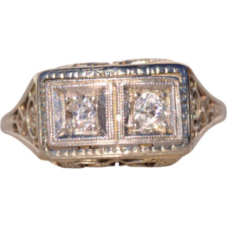 The Duo: Antique Art Deco Filigree Moi et Toi Ring in White Gold with Natural Diamonds