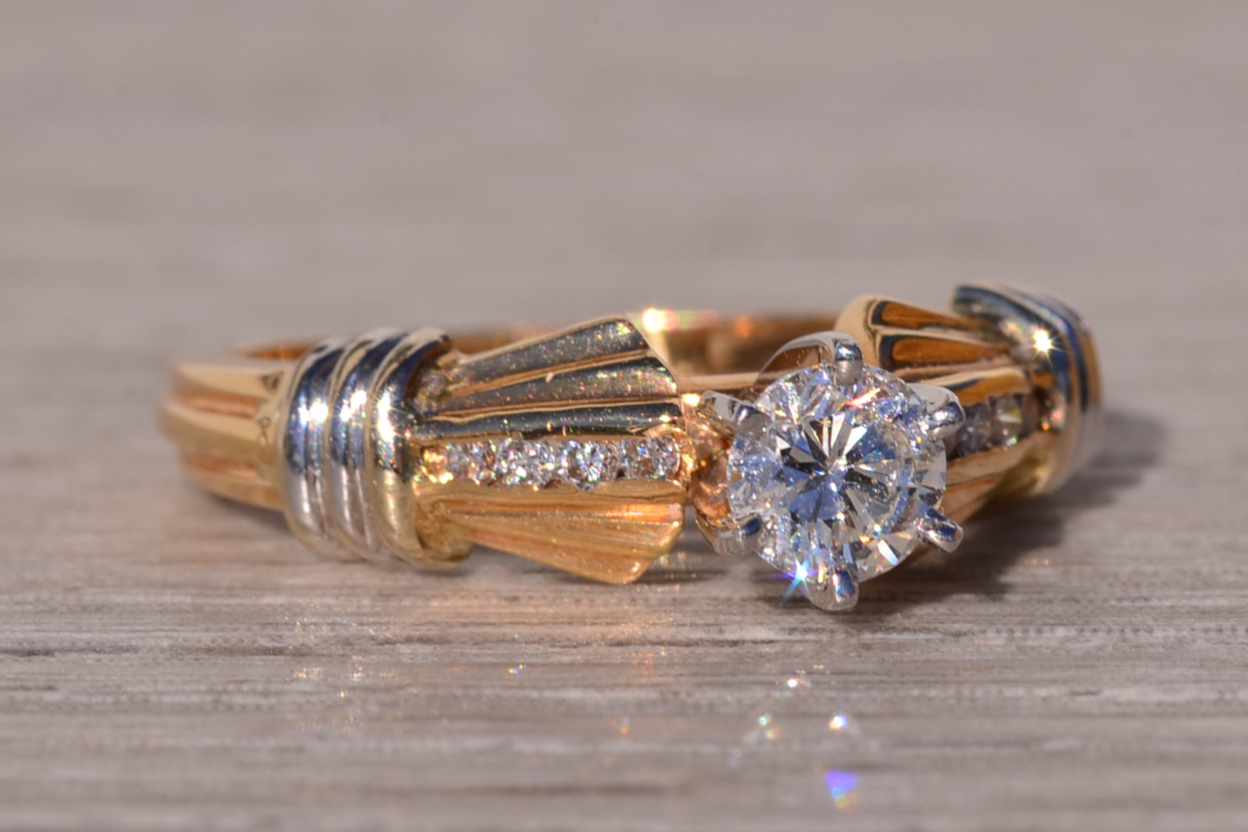 The Drop: Vintage Engagement Ring with Natural Diamond in Yellow Gold - Image 6