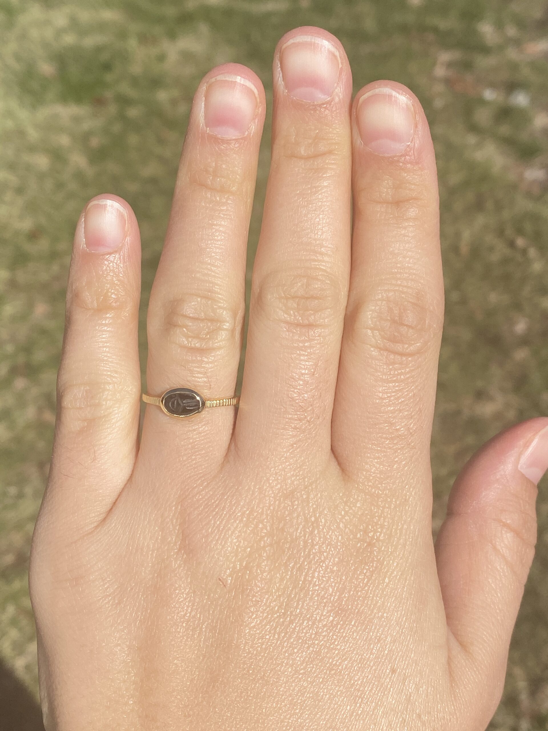 SOLD - The Egyptia: Black Onyx Scarab Ring in Yellow Gold - Image 8