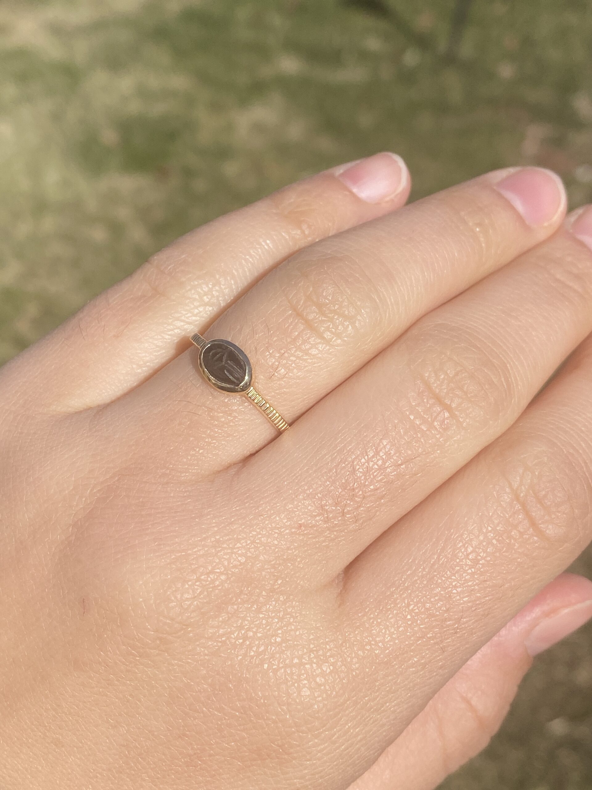 SOLD - The Egyptia: Black Onyx Scarab Ring in Yellow Gold - Image 9