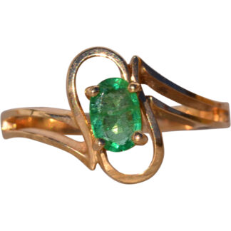 The Mango Tree: Natural Emerald Ring in Yellow Gold