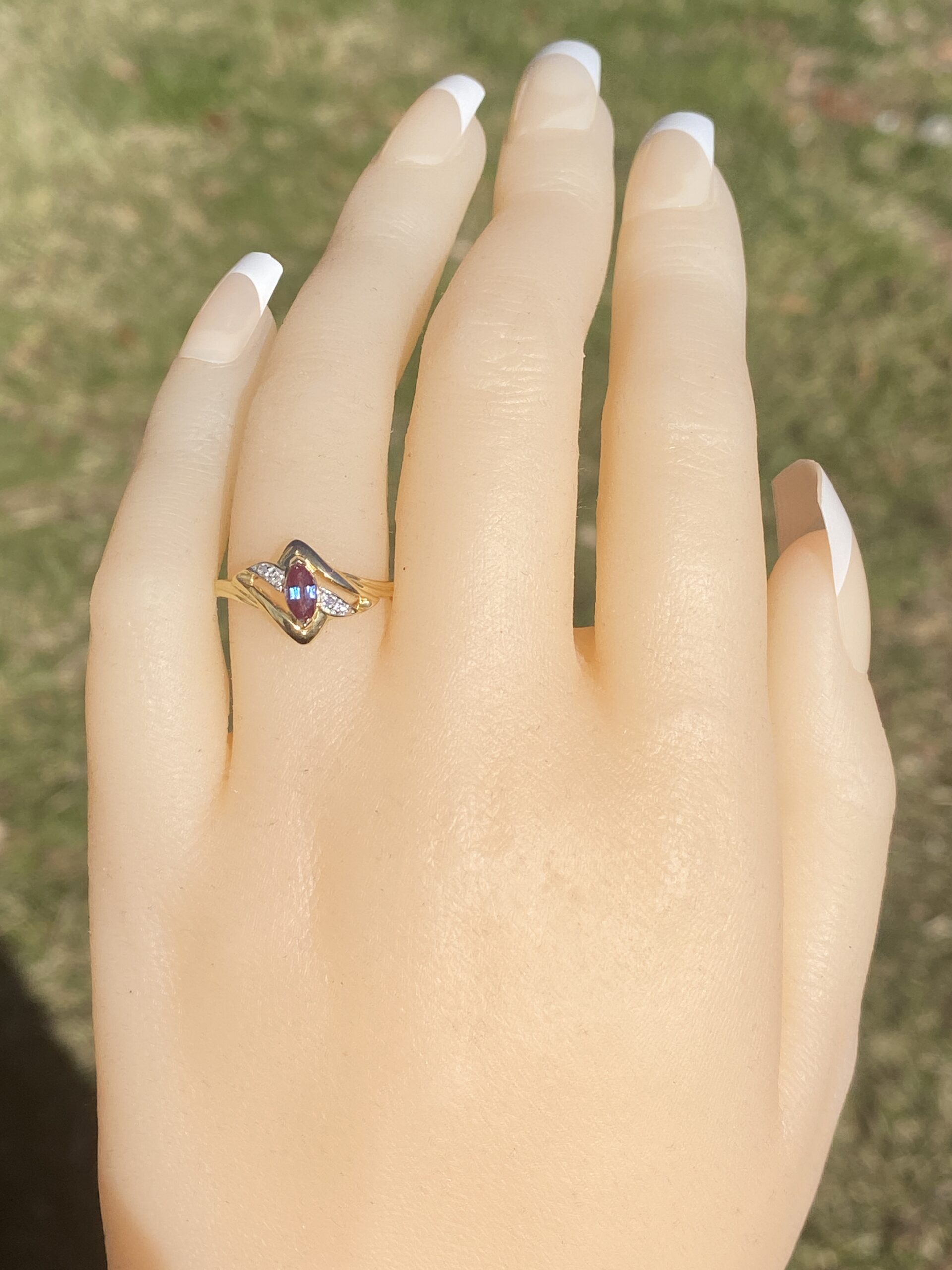 SOLD - The Knie: Lab Grown Alexandrite and Natural Diamond Ring in Yellow Gold - Image 9
