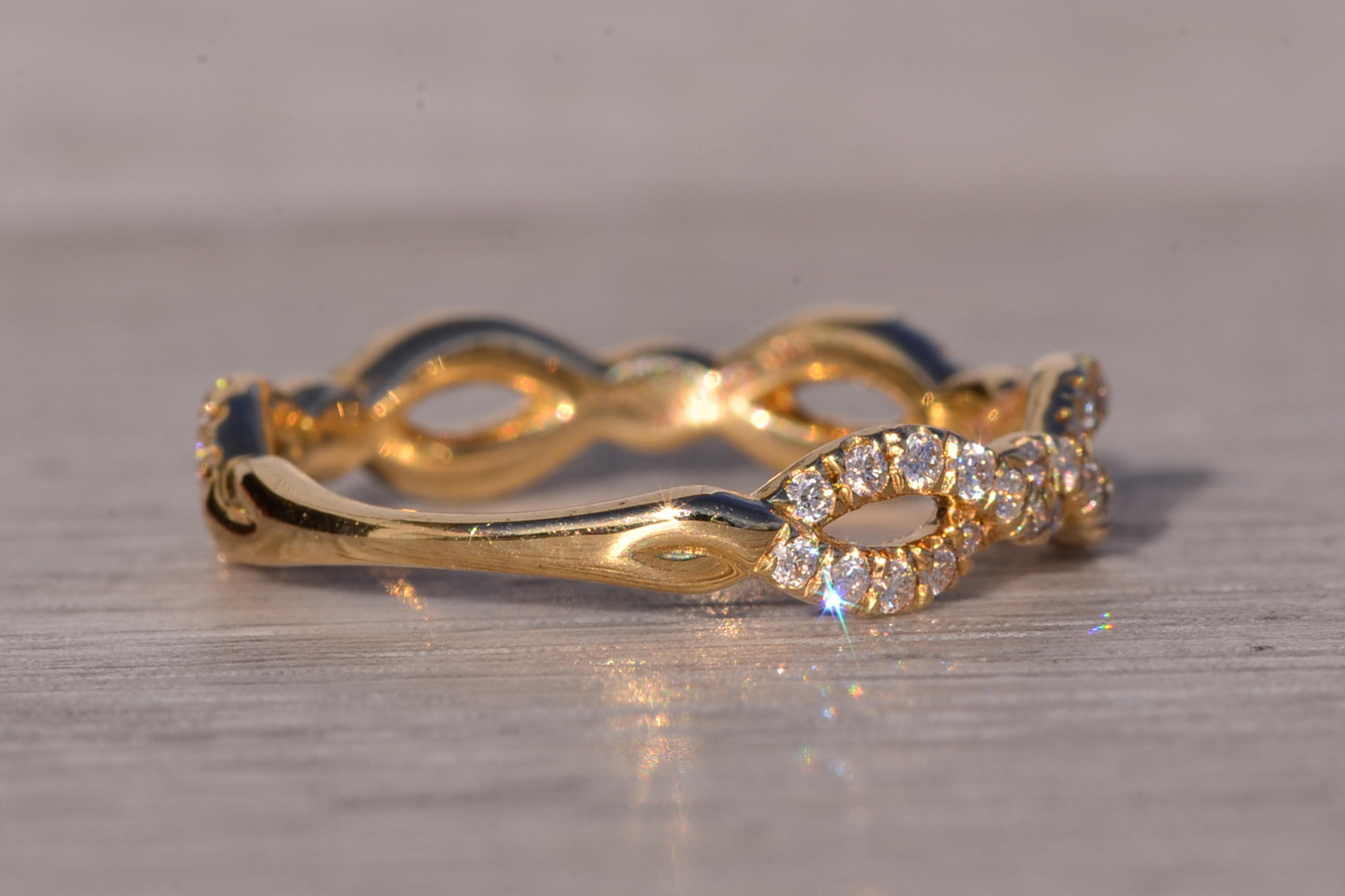 SOLD - The Gab Twist: Signed Gabriel and Company Twist Band with Natural Diamonds in Yellow Gold - Image 5