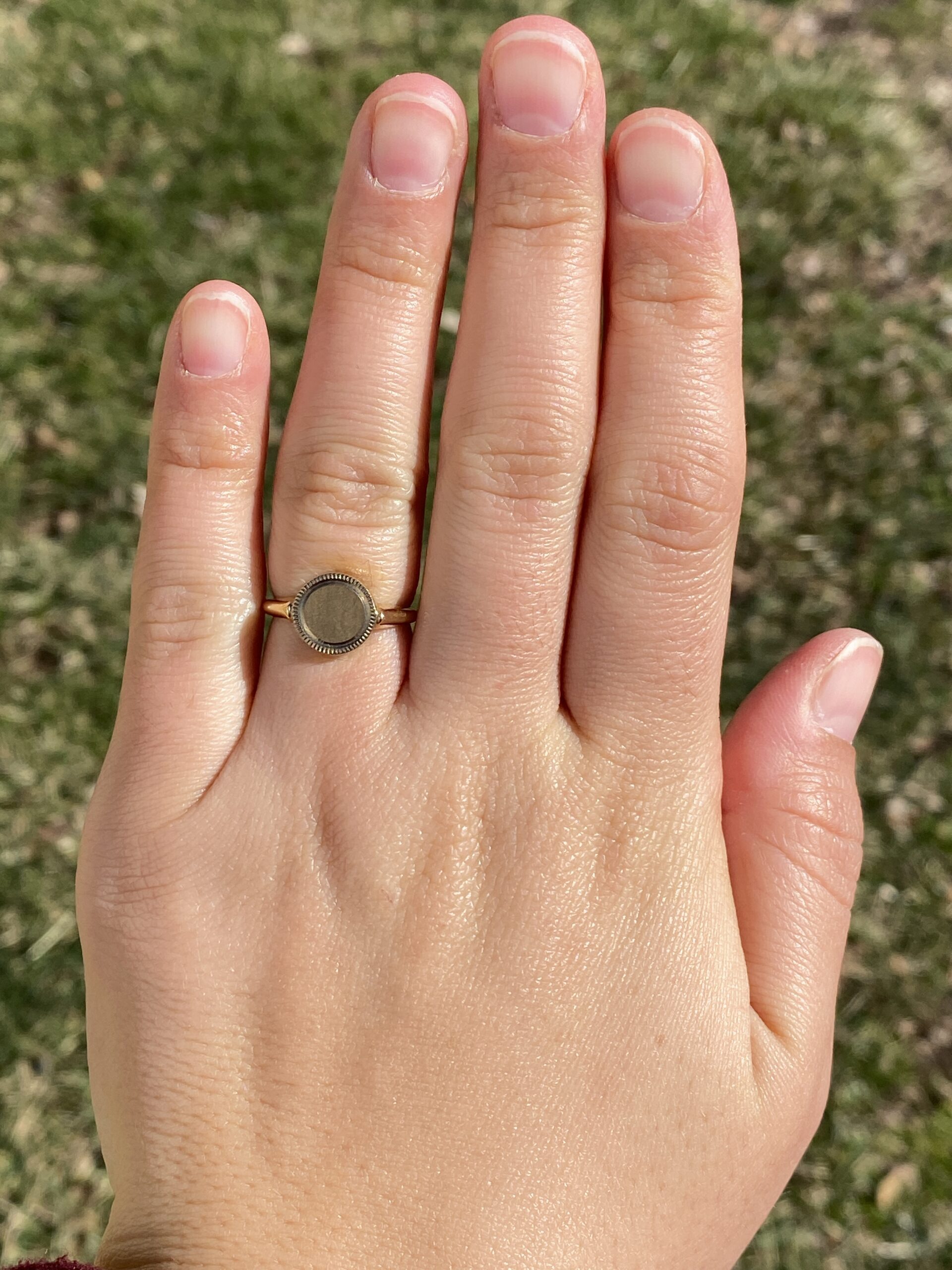 SOLD - The Buldie: Vintage Yellow Gold Signet Ring With Milgrain - Image 8