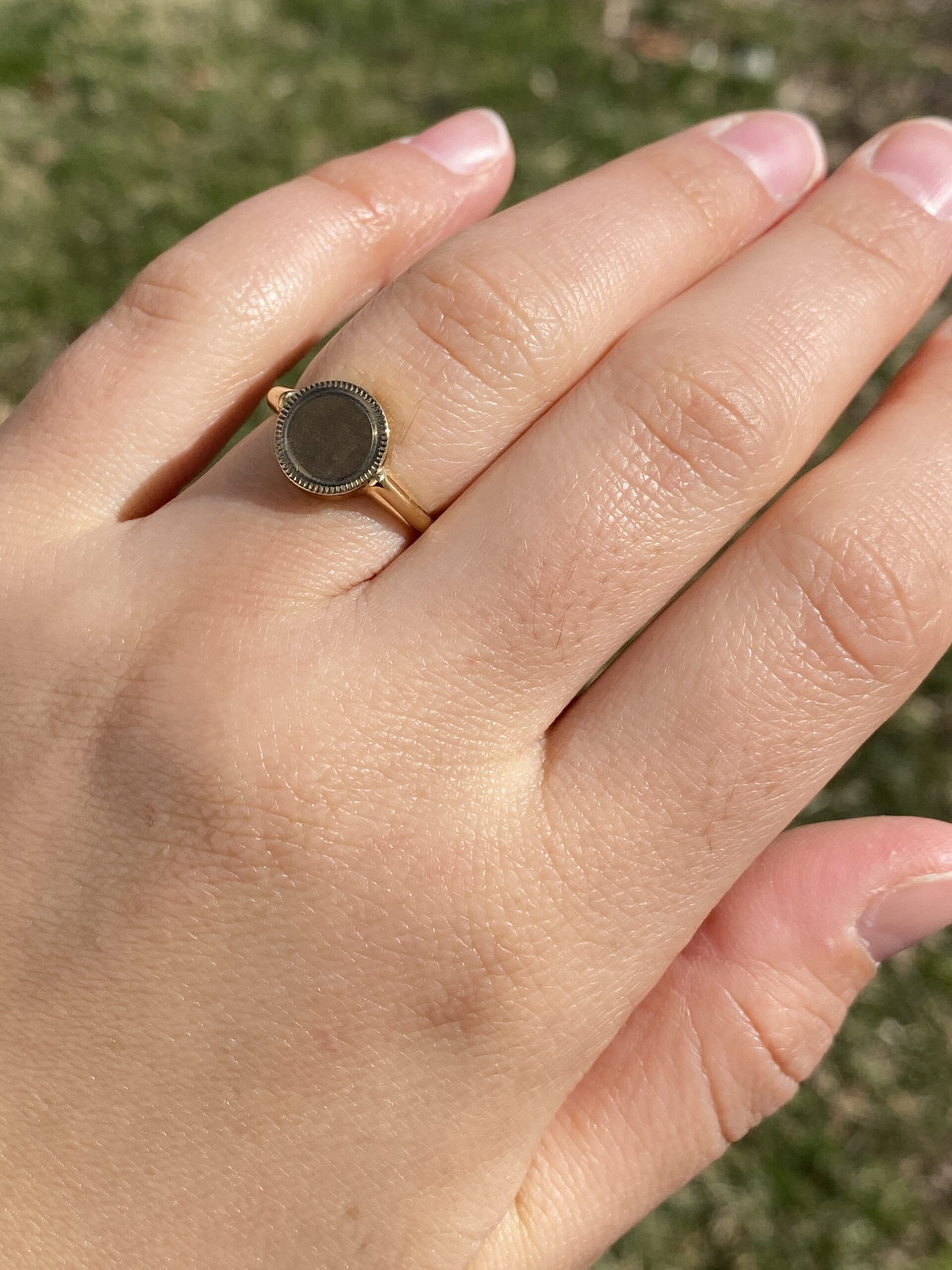 SOLD - The Buldie: Vintage Yellow Gold Signet Ring With Milgrain - Image 9
