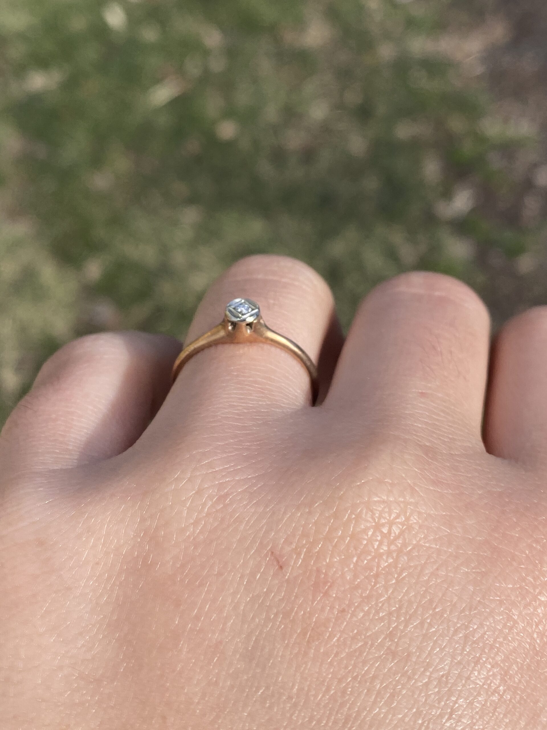 The Lenno: Antique Natural Diamond Promise Ring in Rose Gold - Image 10