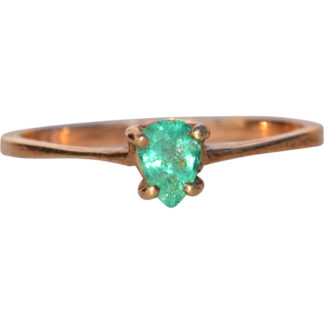 The Seafoam: Vivid Pear Shaped Natural Emerald in Yellow Gold