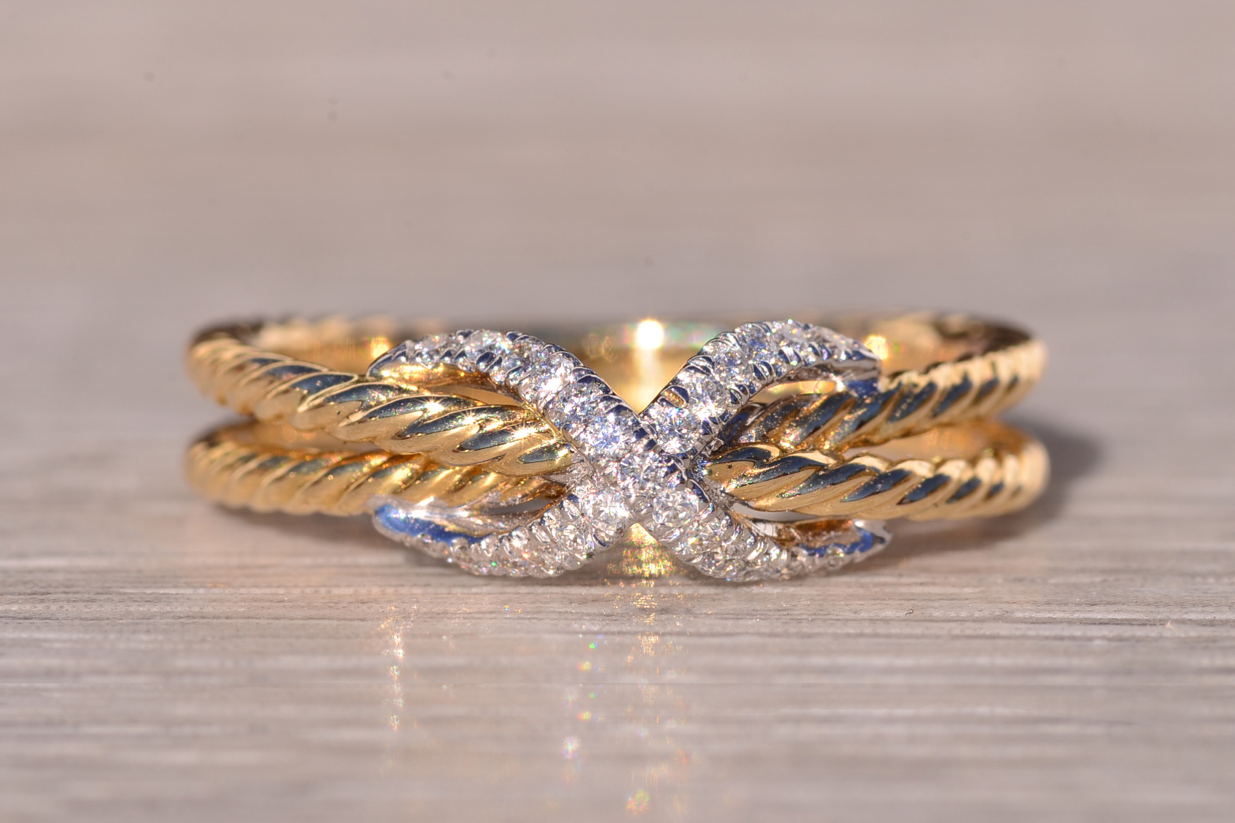 SOLD - The Gaber: Gabriel and Company Signed X Ring in Yellow Gold - Image 2