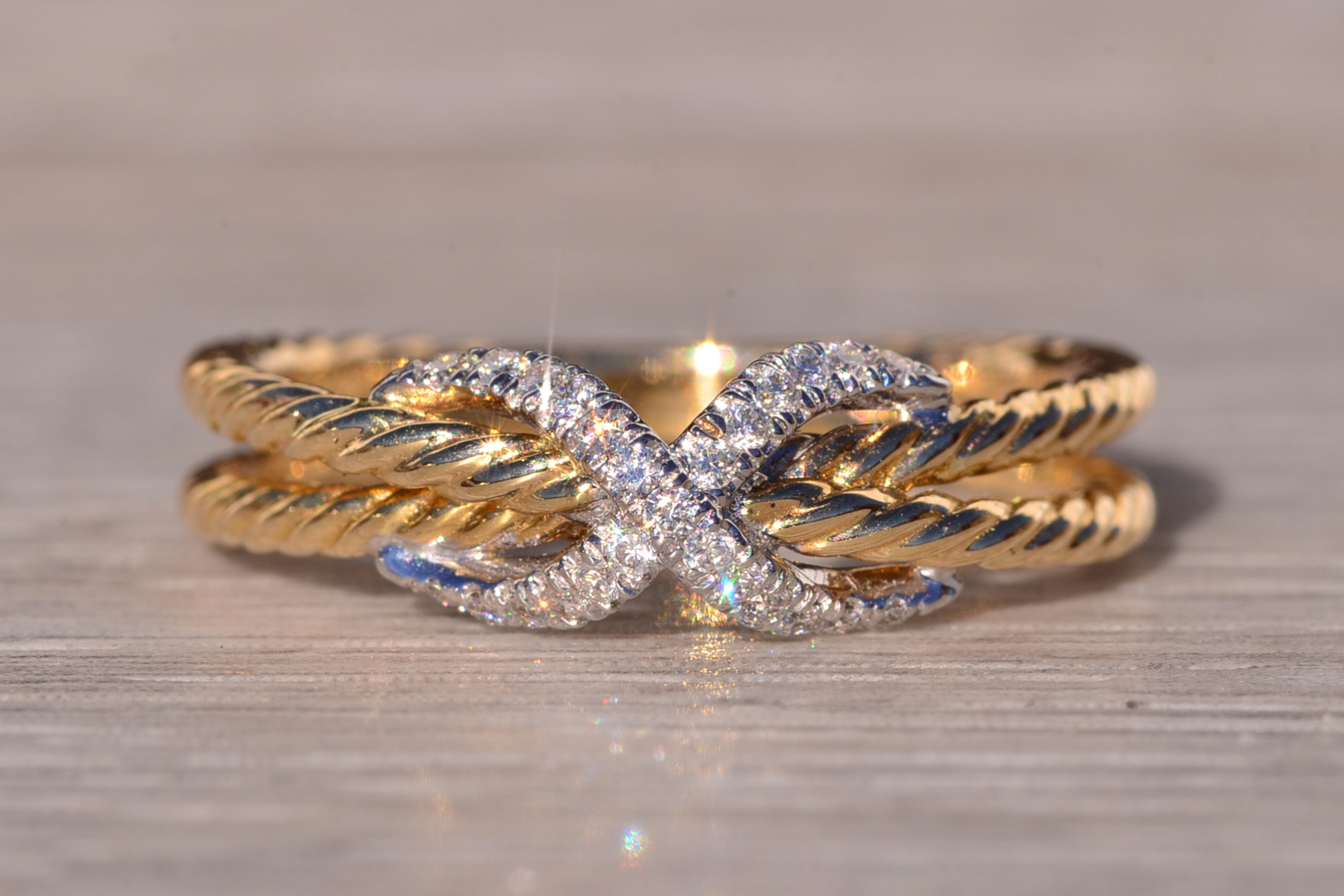 SOLD - The Gaber: Gabriel and Company Signed X Ring in Yellow Gold - Image 7