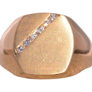The Hilario: Gentlemen's Natural Diamond Signet Ring in Yellow Gold