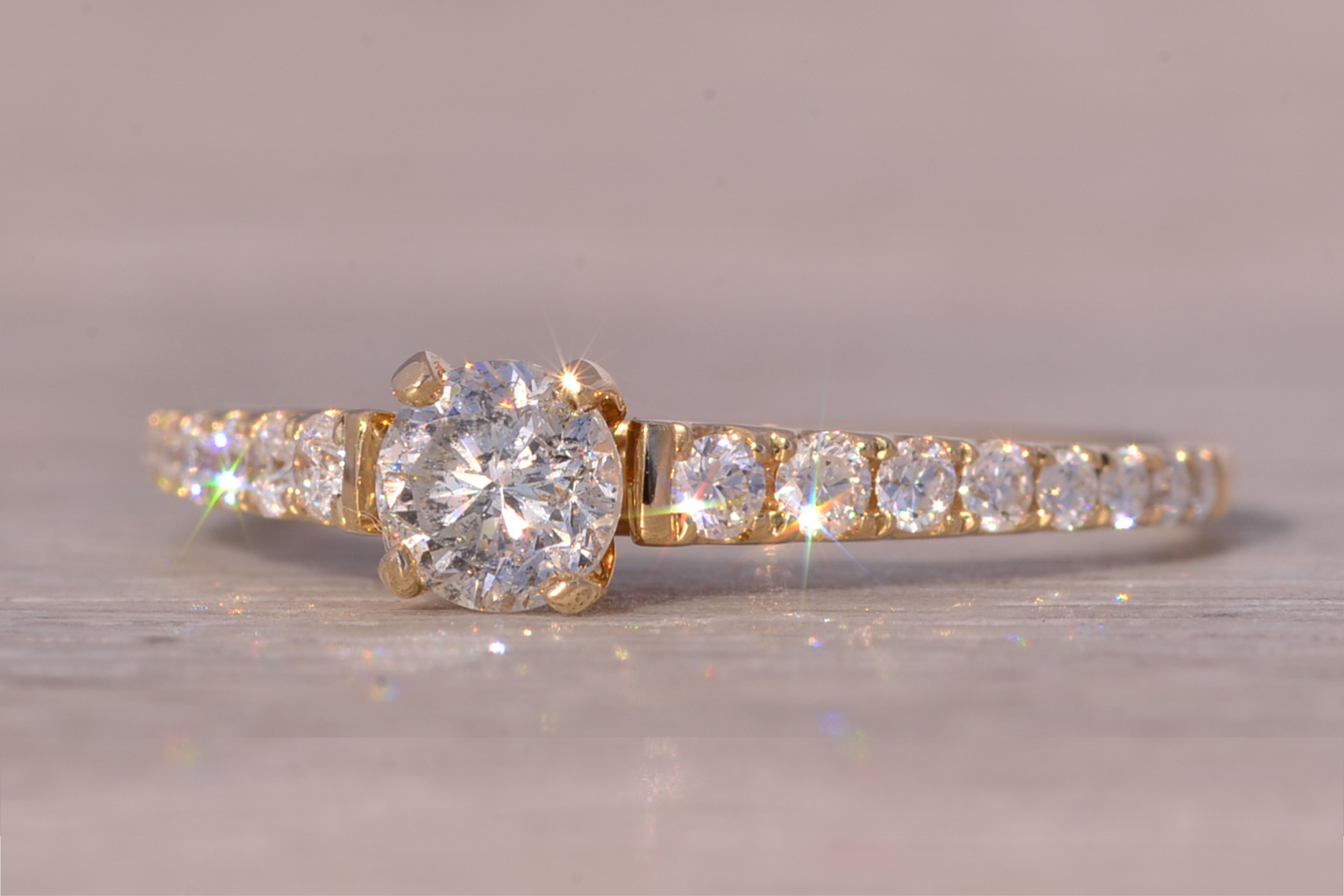 The Goes: Natural Diamond Engagement Ring in Yellow Gold - Image 3
