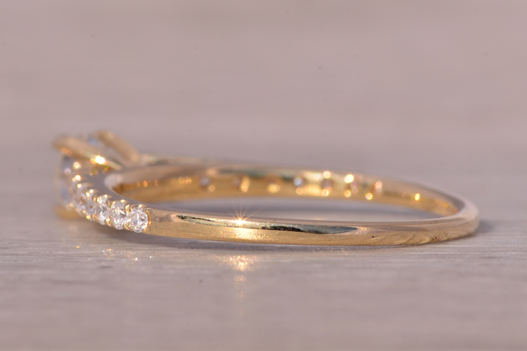 The Goes: Natural Diamond Engagement Ring in Yellow Gold - Image 4