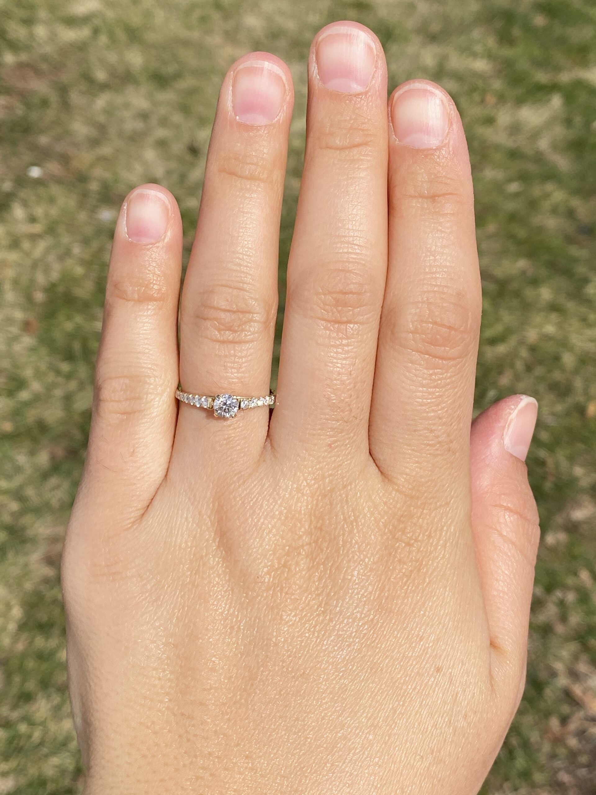 The Goes: Natural Diamond Engagement Ring in Yellow Gold - Image 8