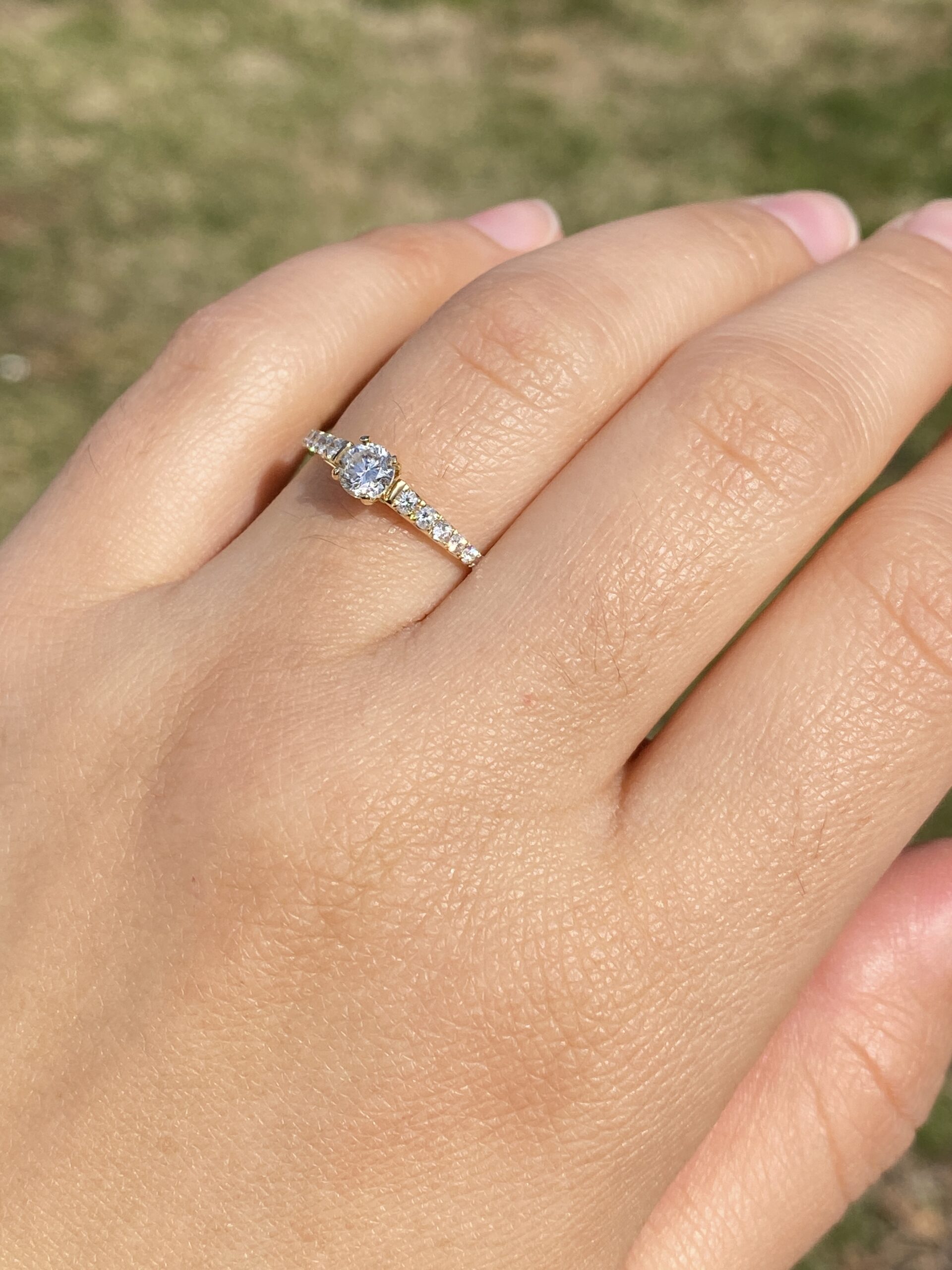 The Goes: Natural Diamond Engagement Ring in Yellow Gold - Image 9