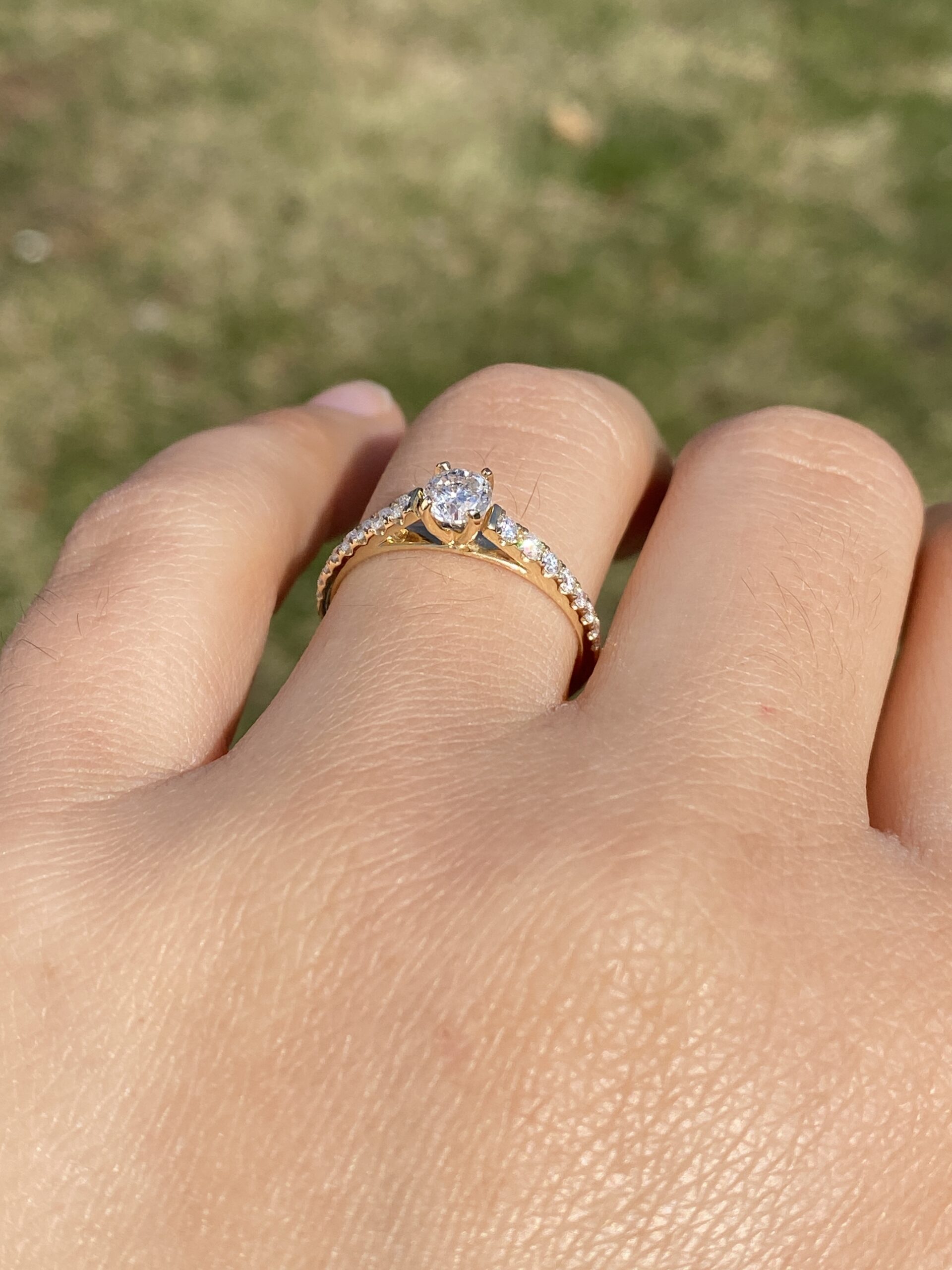 The Goes: Natural Diamond Engagement Ring in Yellow Gold - Image 10