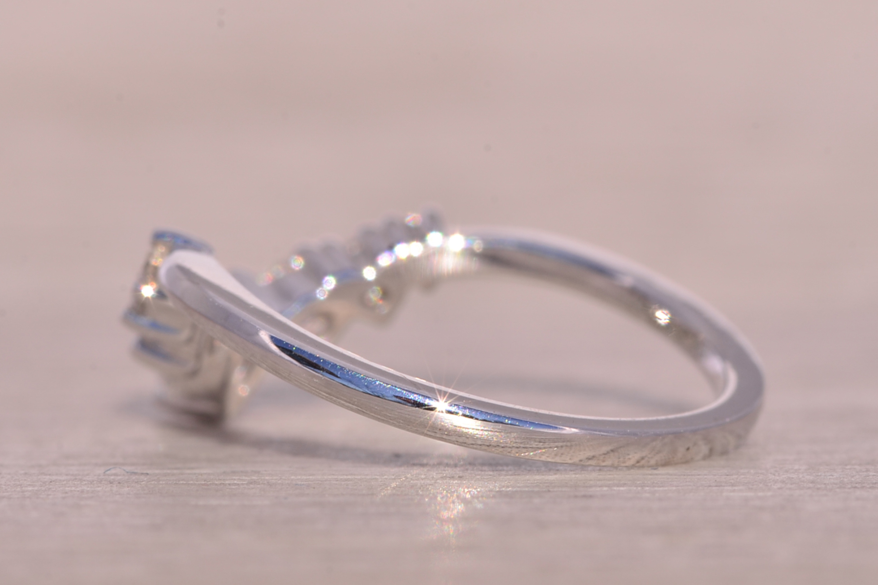 The Laud: Gabriel and Company Signed Natural Diamond Chevron Ring in White Gold - Image 4