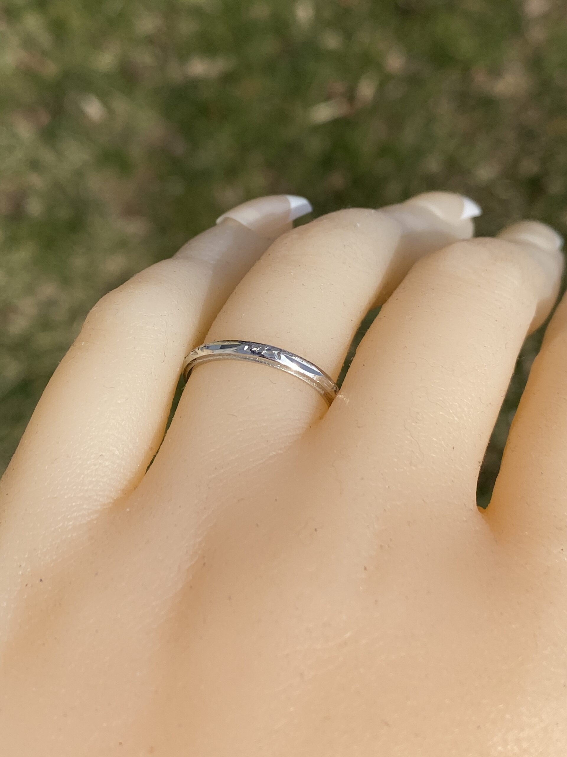The Jib: Antique Art Deco Era Platinum Wedding Band with Hand Engraving - Image 8