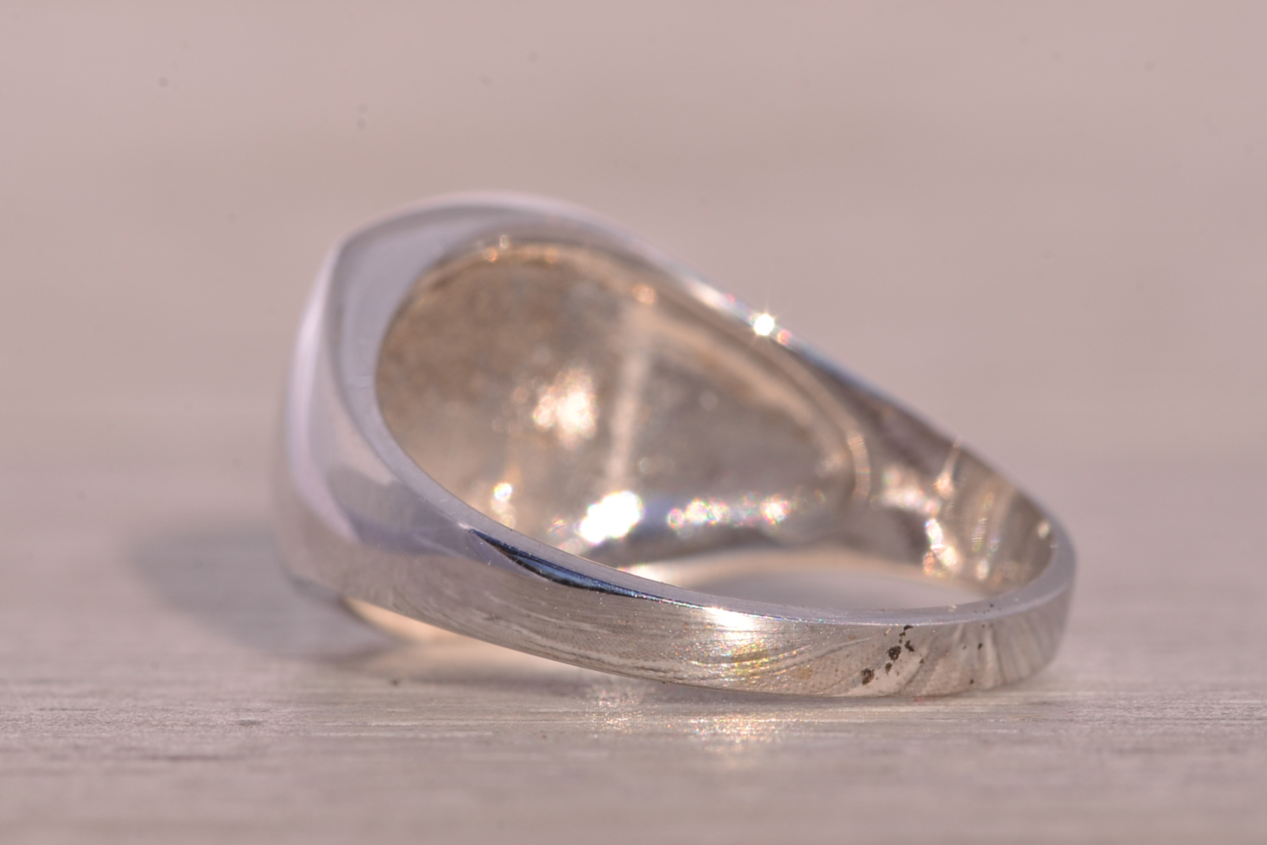 SOLD - The Dress: Signet Ring in White Gold - Image 4