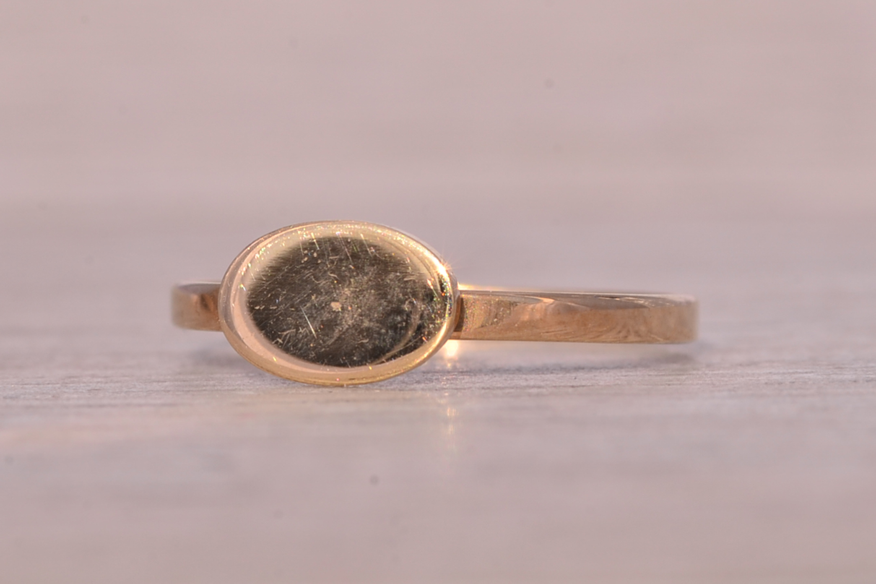 The Obe: Child's Yellow Gold Signet Ring - Image 3