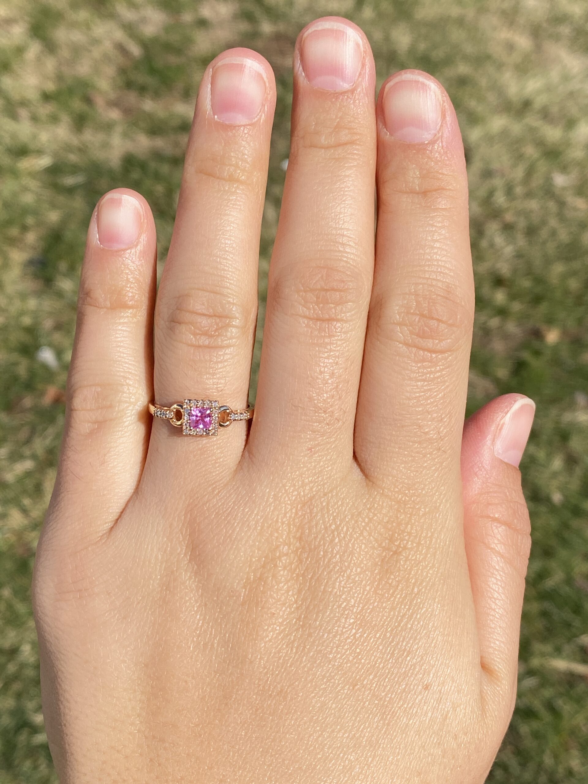 The Panther: Vivid Pink Sapphire and Natural Diamond Ring - Image 8