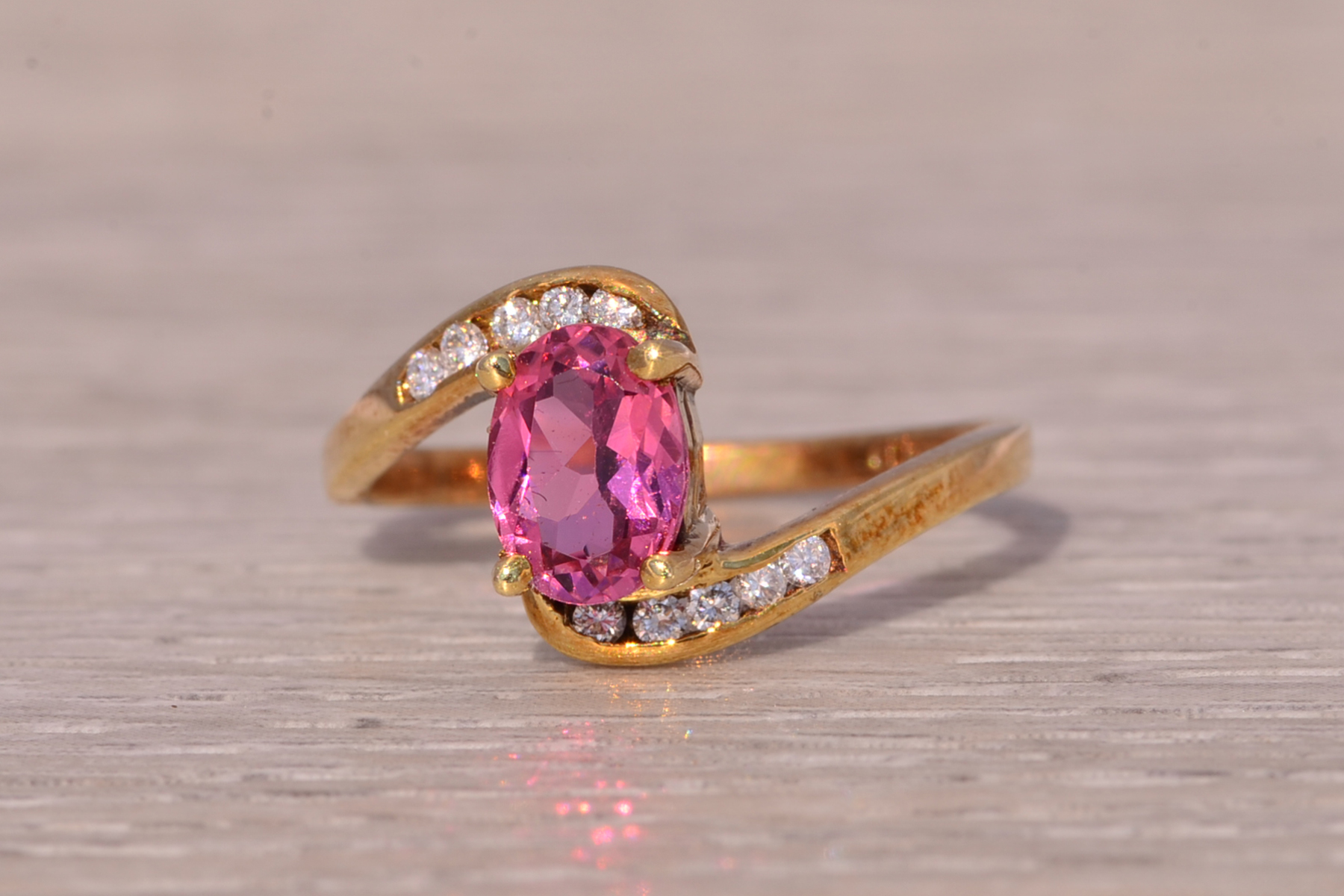 The Celestial Ribbon: Pink Tourmaline and Diamond Ring in Yellow Gold - Image 3