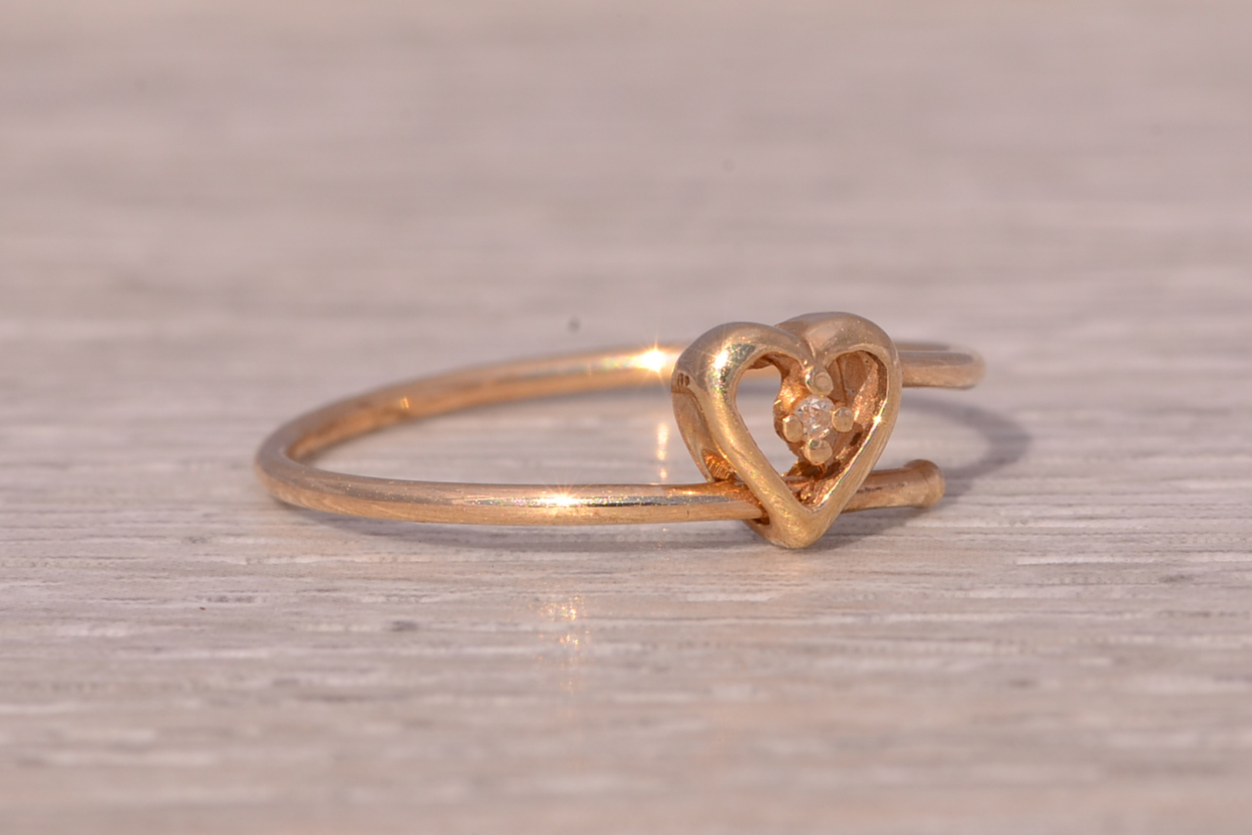 The Celestial Heart: Adjustable Diamond Heart Ring in Yellow Gold - Image 6